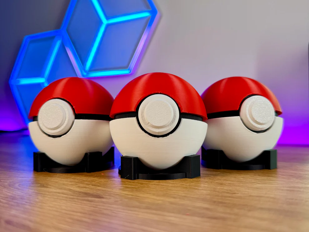 Pokeball fidget clicker